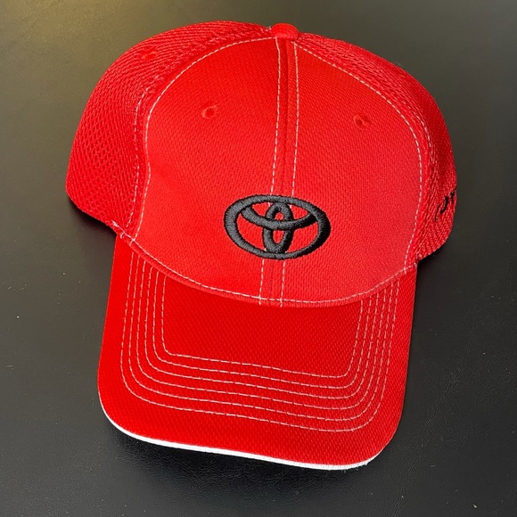 Toyota “Lifeguard” Trucker Hat - Picture 1 of 5